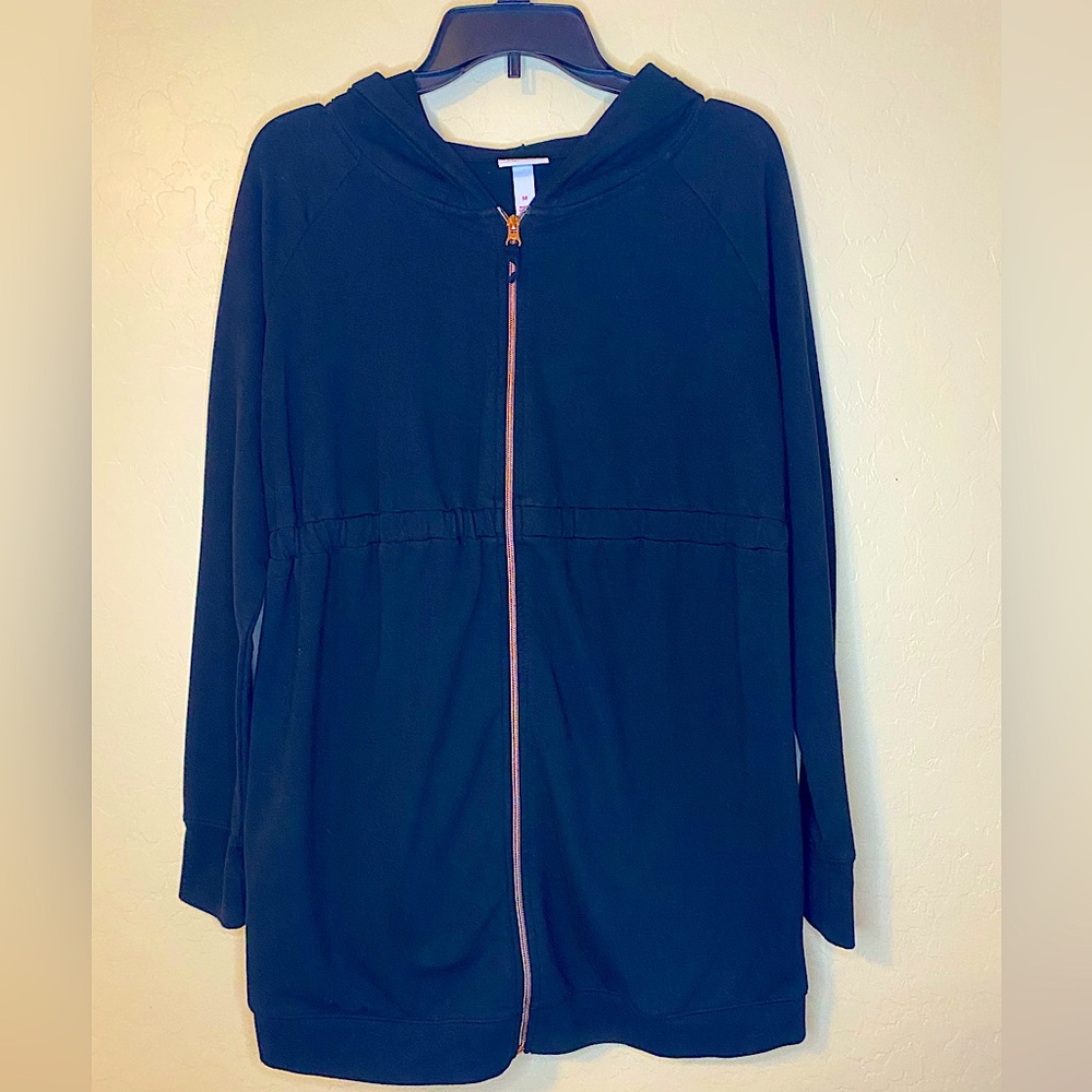 NWOT Maternity Hoodie Size Medium